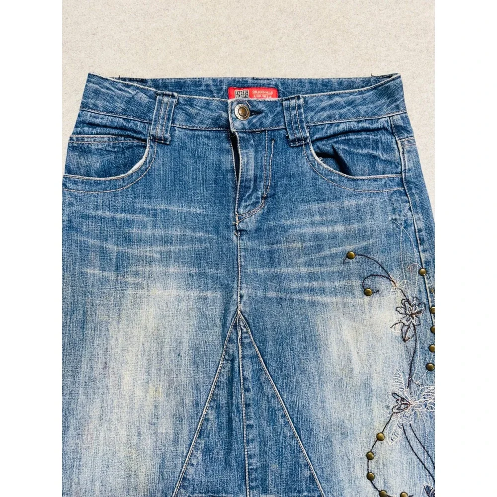 Faded Glory Originals Girls 8 Denim Skirt Butterfly Embroidered Studded Boho